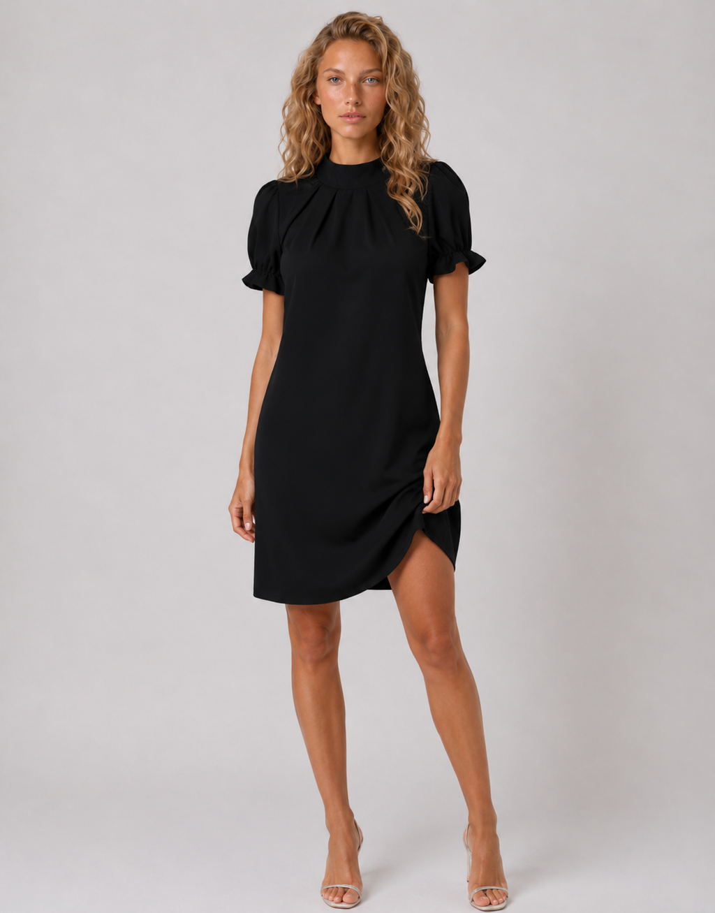 Lunoria | Zwarte Midi Jurk met Pofmouwen en Elegante Bodycon Pasvorm