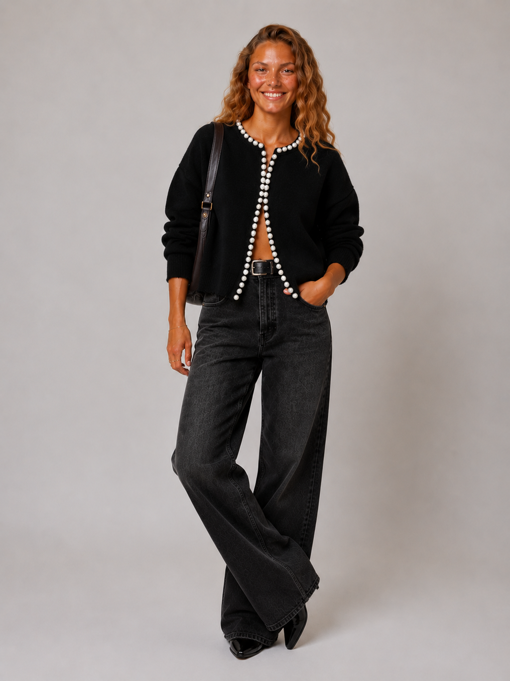 Lunoria | Cardigan met Pareldetails en Tijdloze Elegantie