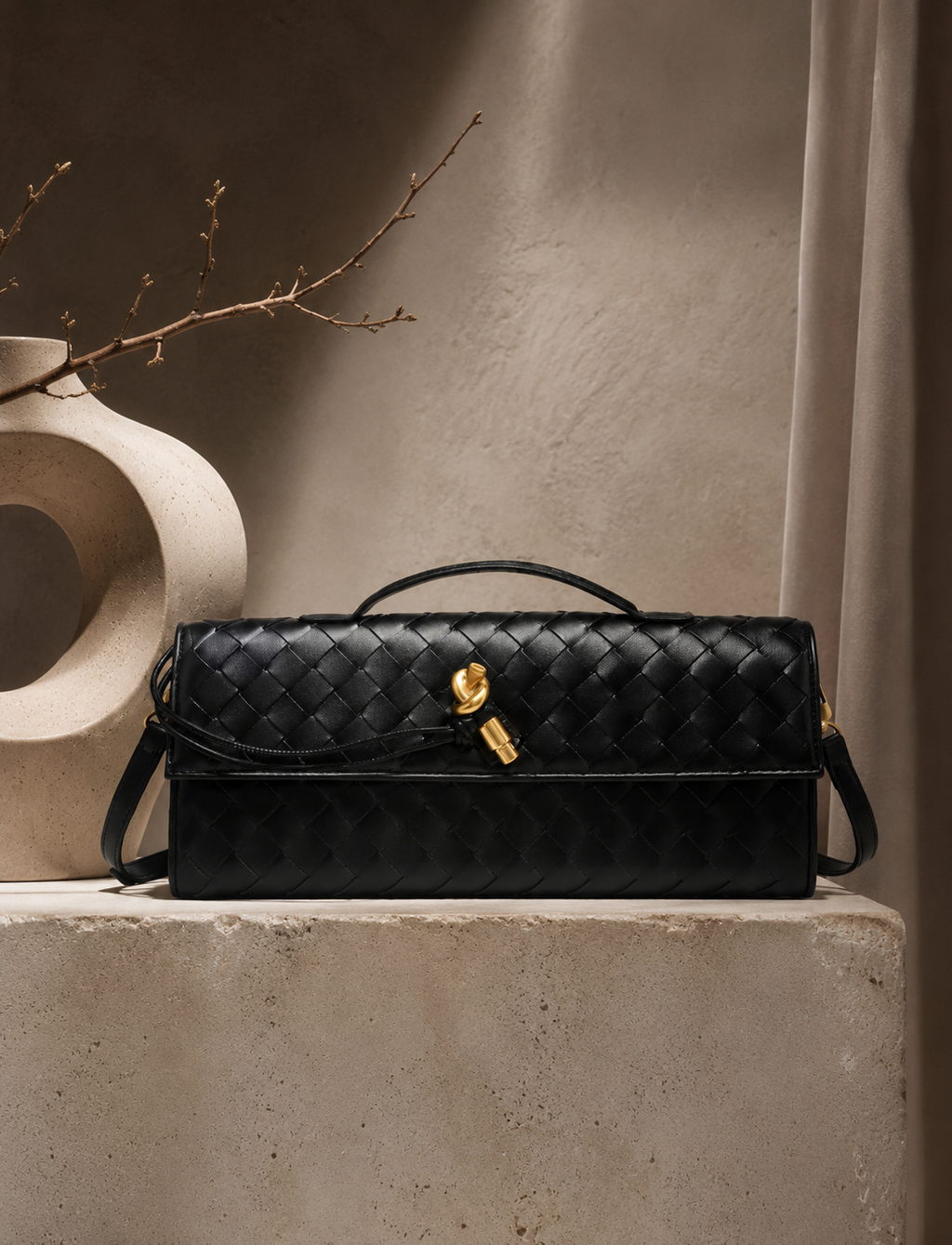 Lunoria | Gevlochten Tas met Luxe Gevlochten Design en Gouden Details