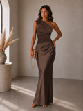 Lunoria | Elegante Asymmetrische Avondjurk met Drapering