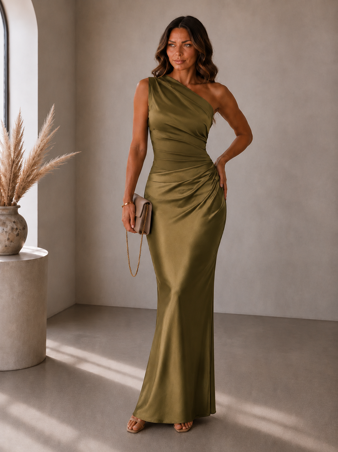 Lunoria | Elegante Asymmetrische Avondjurk met Drapering