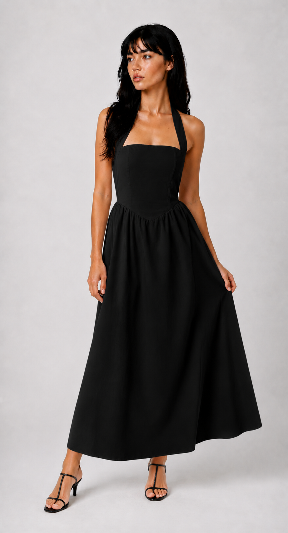 Lunoria | Halter Maxi Jurk met Open Rug en Vloeiende Pasvorm