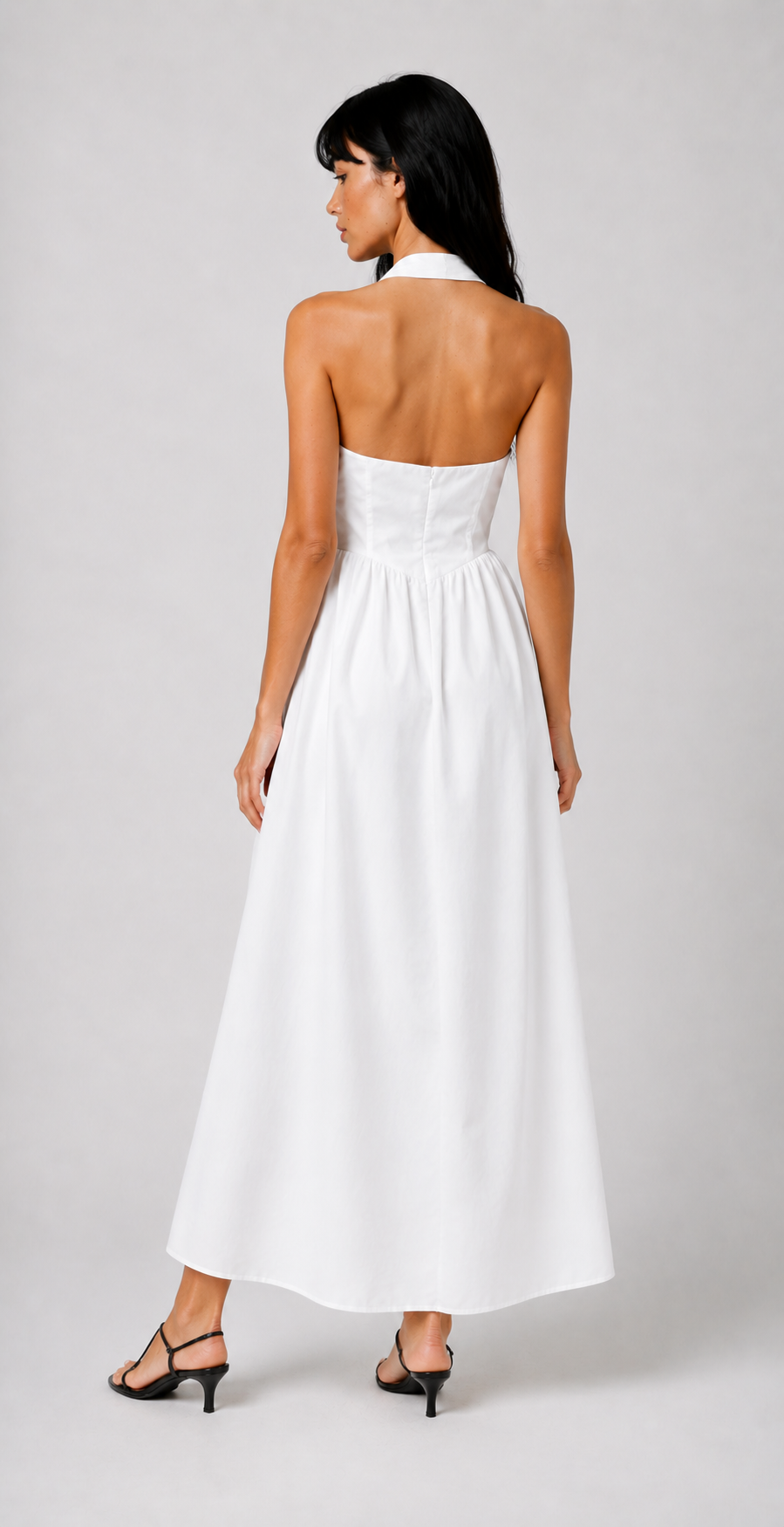 Lunoria | Halter Maxi Jurk met Open Rug en Vloeiende Pasvorm