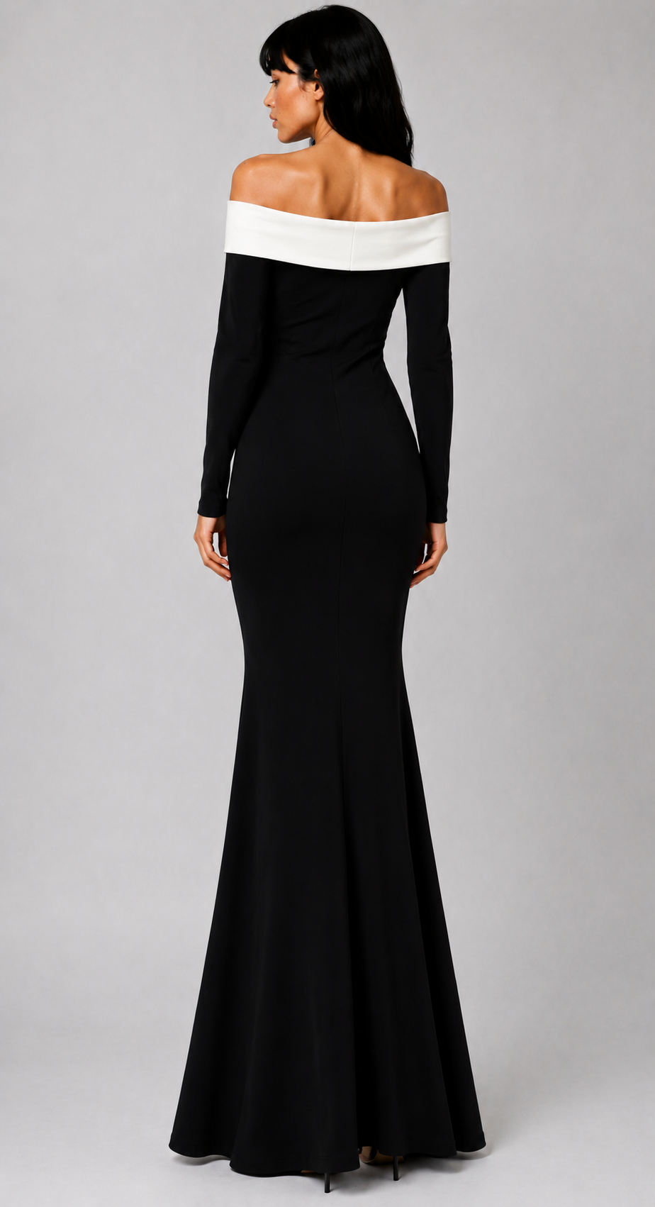 Lunoria | Elegante Off-Shoulder Maxi Jurk met Lange Mouwen