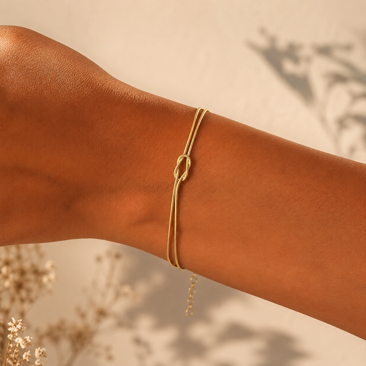 Lunoria | Minimalistische Liefdesknoop Armband