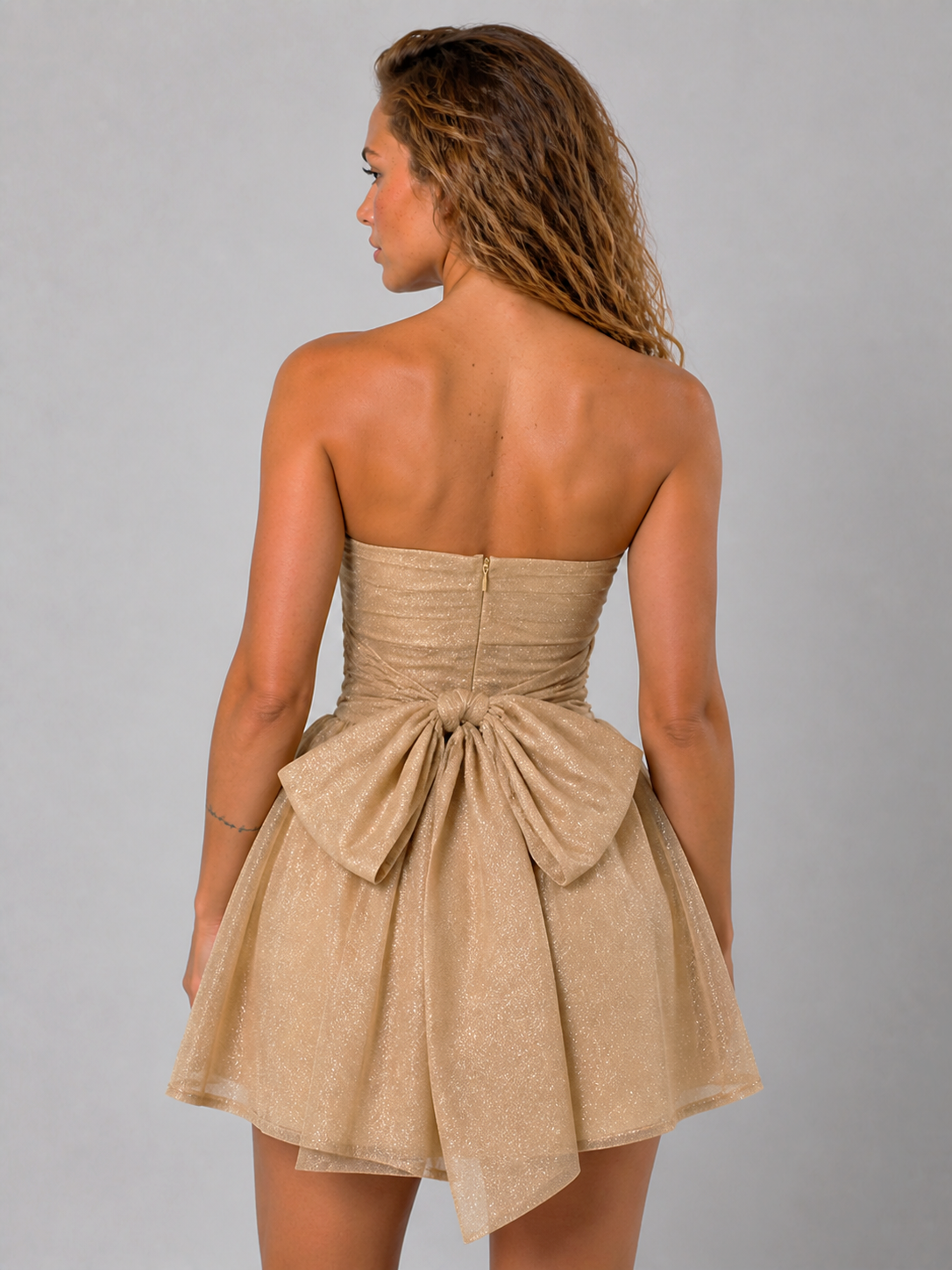 Lunoria | Sprankelende Mini Jurk met Strapless Corset en Flared Skirt