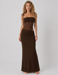 Lunoria | Luxe Maxi Jurk met Kant en Bandeau Halslijn