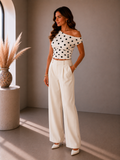 Lunoria | One-Shoulder Polkadot Top met Geplooide Pasvorm